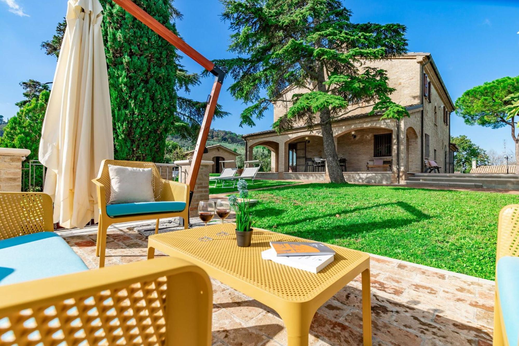 Italian Experience-Villa Vagnini Pesaro Exterior photo