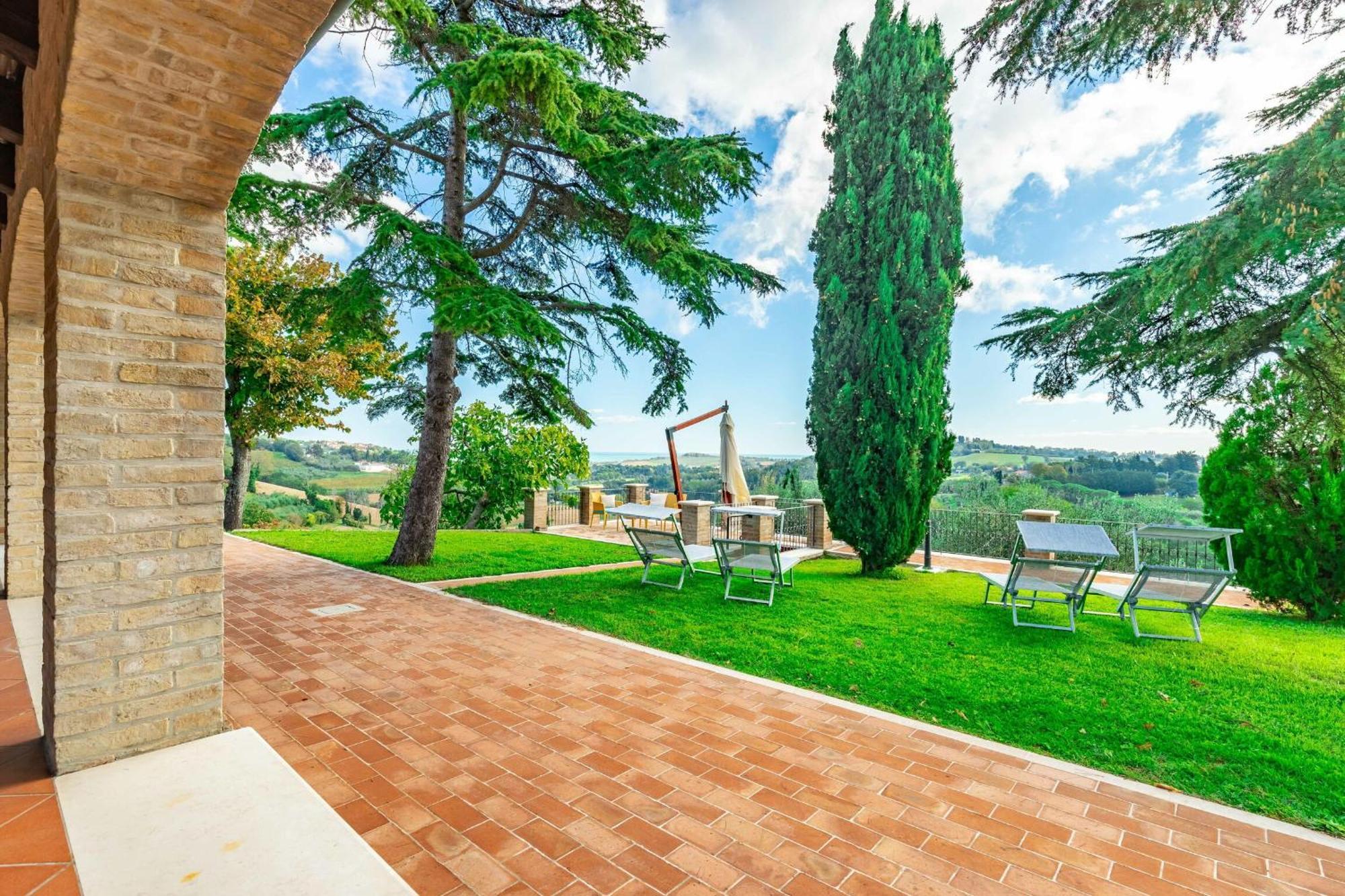 Italian Experience-Villa Vagnini Pesaro Exterior photo