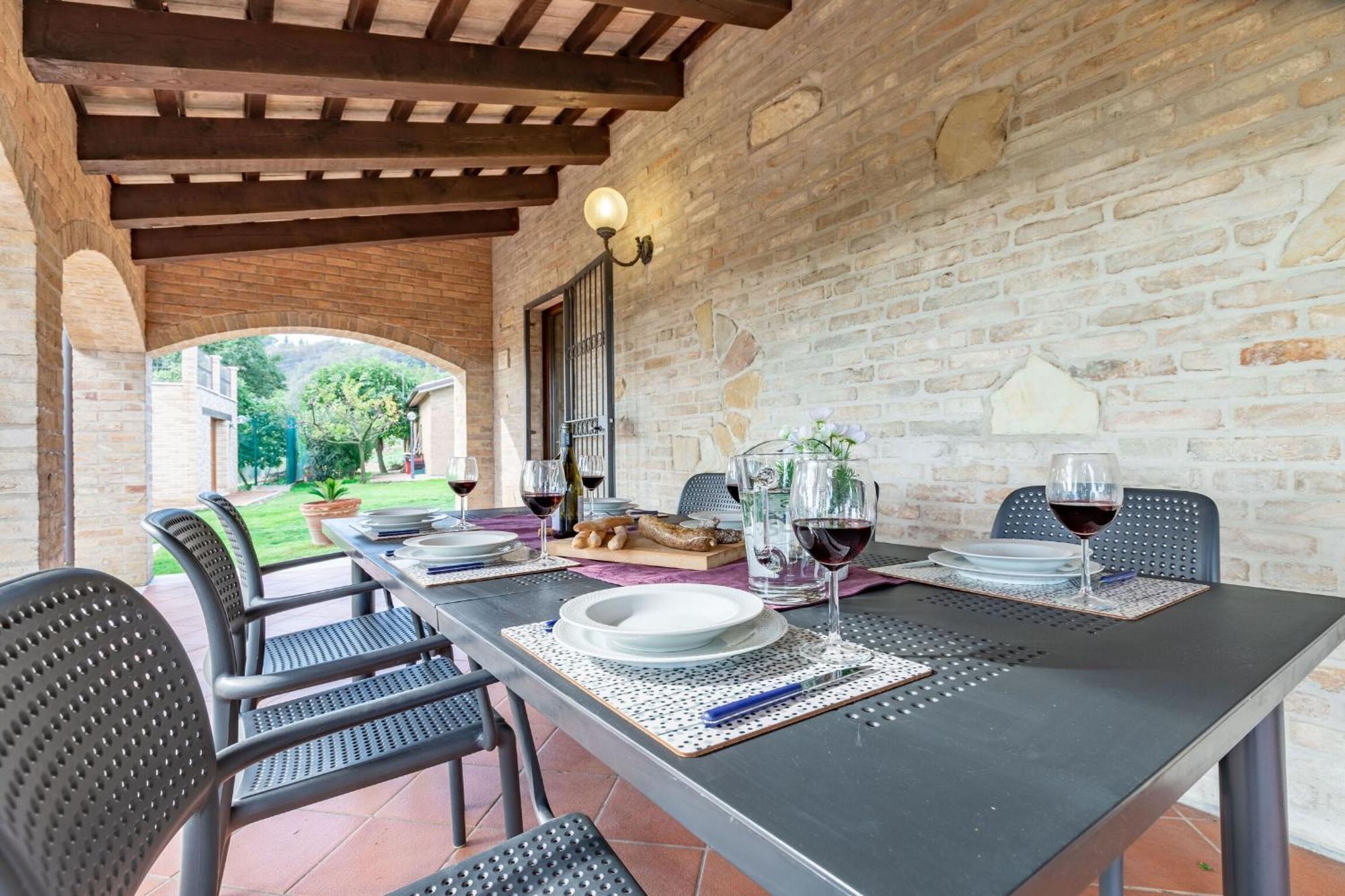 Italian Experience-Villa Vagnini Pesaro Exterior photo